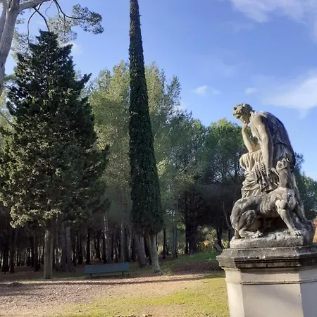 Un Oasis Au Coeur De La Vieille Ville, Classe 4 Etoiles Montpellier Exterior photo